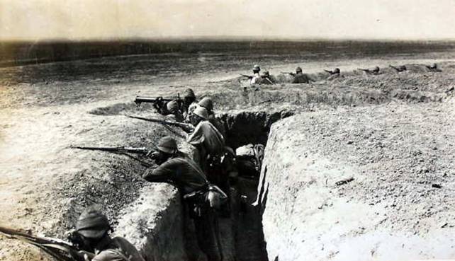 Hareira_Redoubt_October_1917.jpg