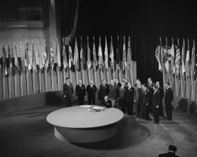 توقيع ميثاق الأمم المتحدة في  سان فرانسيسكو, 1945