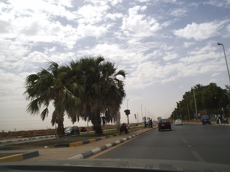 ملف:Khartoum-nilestreet.jpg
