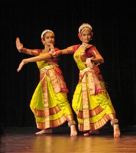 Kuchipudi dancers