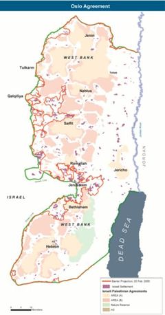دبلوماسية ومعاهدات السلام الإسرائيلي العربي 240px-Oslo_Areas_and_barrier_projection_2005