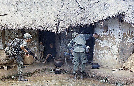ملف:Checking house during patrol.jpg