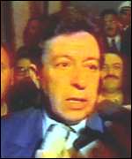 صورة للرئيس الحكومة مقداد سيفي