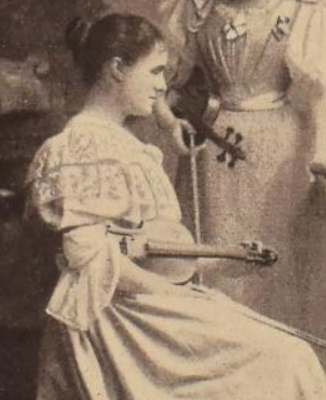 ملف:Emily Shinner's string quartet (cropped).jpg