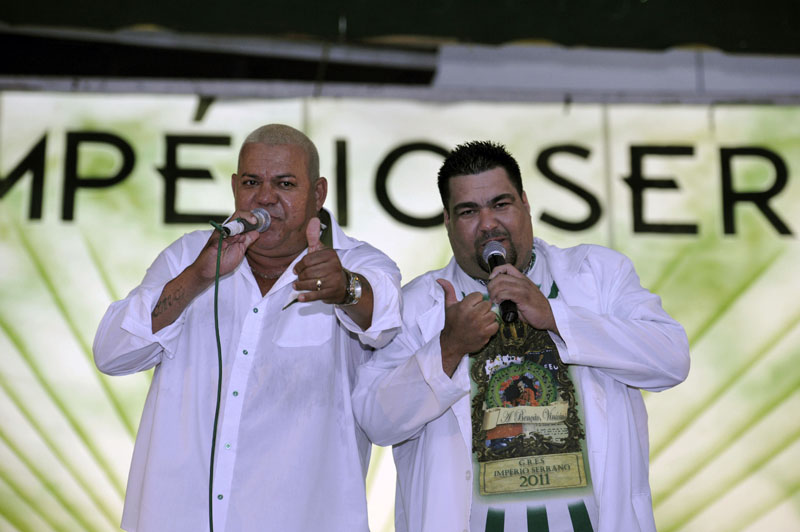 ملف:Final da disputa de samba-enredo do Império Serrano 01.jpg