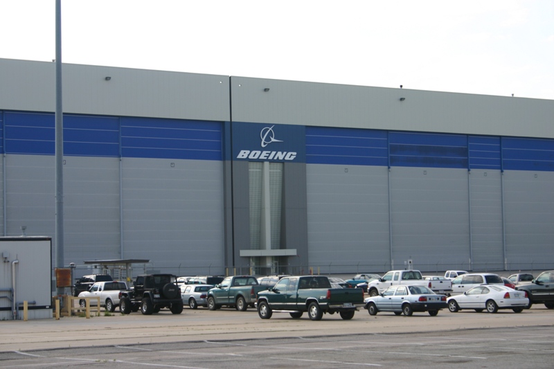 ملف:Boeing Wichita.jpg