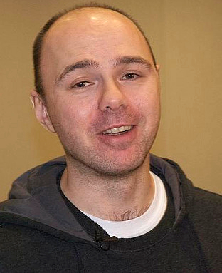 ملف:Karl Pilkington 2008 cropped.jpg