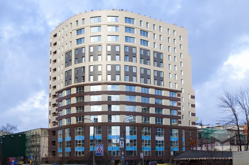 ملف:Новый корпус РУК в Мытищах.jpg