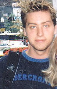 ملف:Lancebass2001.jpg