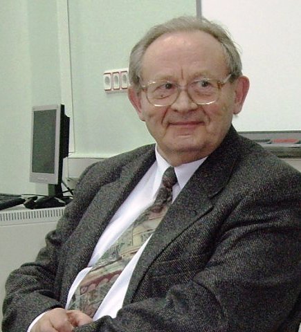 ملف:Яблоков Игорь Николаевич.jpeg