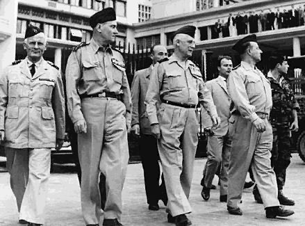 ملف:Algiers putsch 1961.jpg