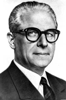 ملف:Giovanni Gronchi.jpg