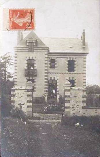 ملف:La Planche - Villa des Rambaudières.jpg