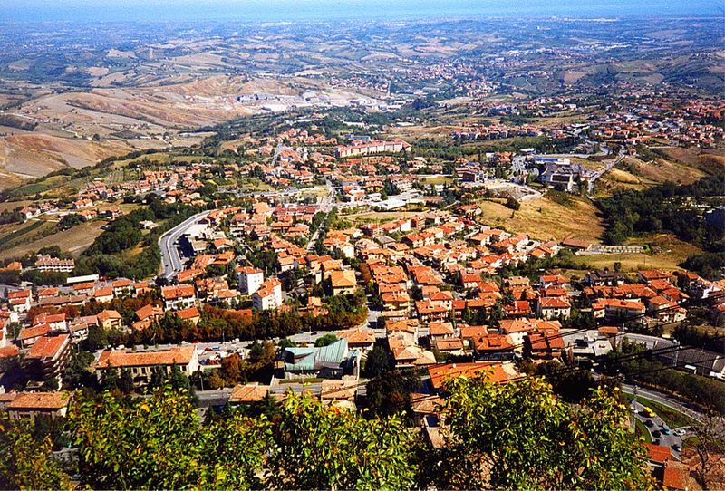 ملف:Borgo maggiore.jpg