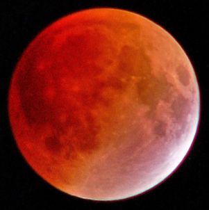 ملف:Lunar Eclipse.jpg