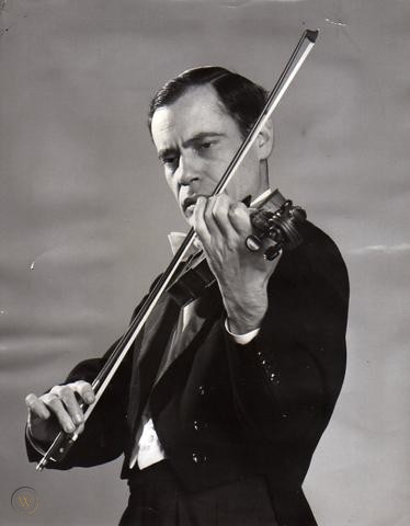 ملف:Orig-1960-leonid-kogan-soviet-violinist-publicity 1 89d4f1d958a13e8e83da032a22523dab.jpg