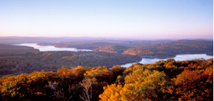 ملف:Deep Creek Lake Maryland Panoramic View.jpg