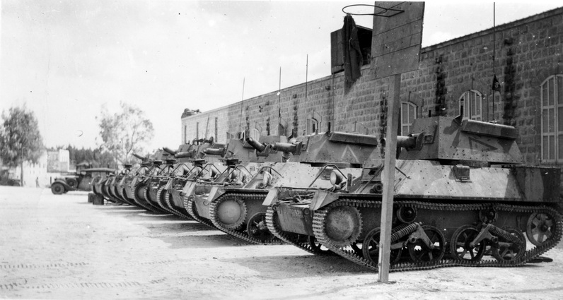 ملف:טנקים בריטים בטול-כרם מאורעות 1936-9 - iתמר אשלi btm10835.jpeg