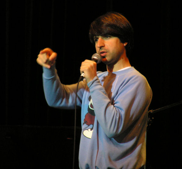 ملف:Demetri Martin.jpg