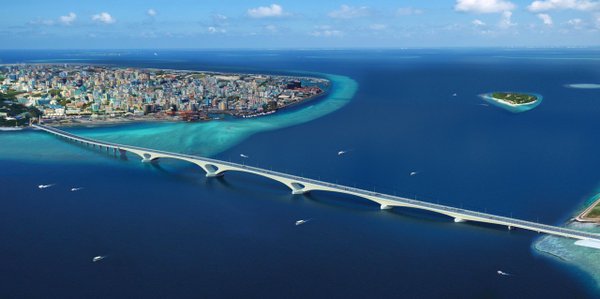 ملف:China-Maldives-Bridge-final-shape.jpg