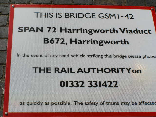ملف:Sign affixed to the viaduct - geograph.org.uk - 484700.jpg