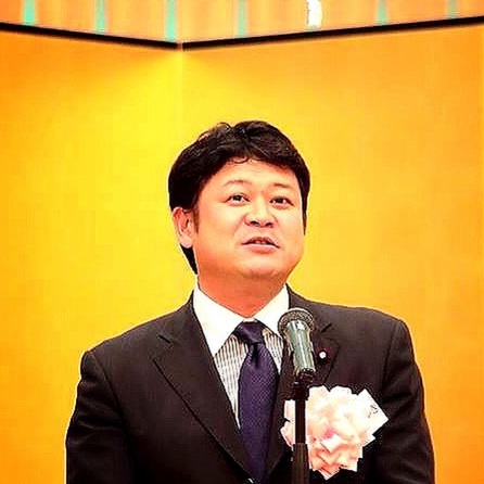 ملف:挨拶 2014-04-18 10-24.jpg