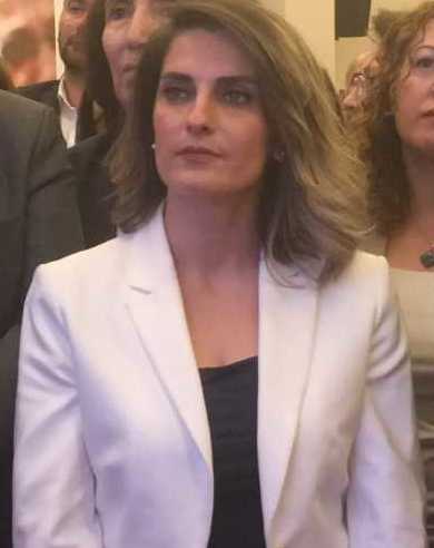 ملف:Başak Demirtaş and Pervin Buldan (cropped).jpg