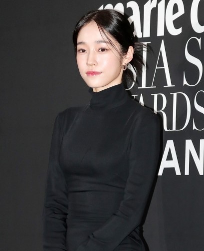 ملف:Noh Yoon-seo 노윤서 in 2022.jpg