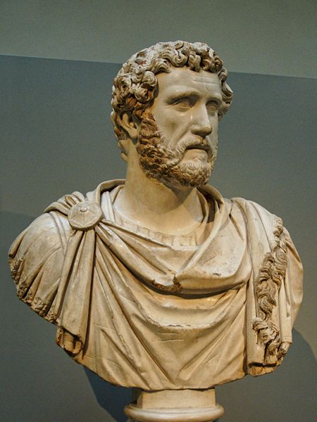 ملف:Antoninus Pius BM Sc1463.jpg