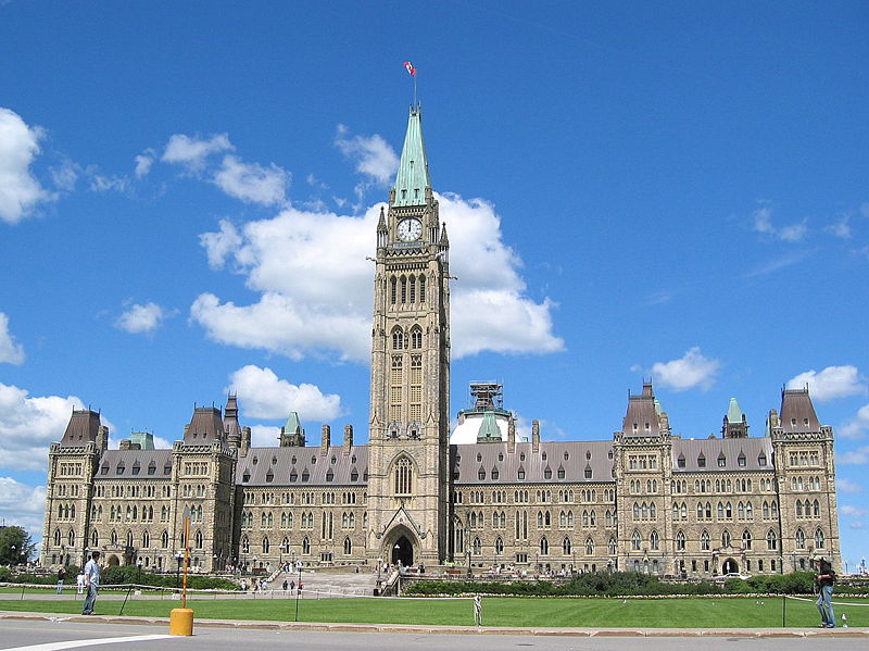 ملف:Parliament-Ottawa.jpg