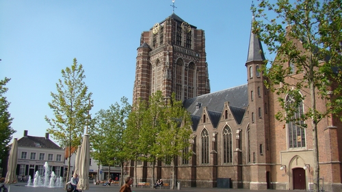 ملف:Oosterhout markt.jpg