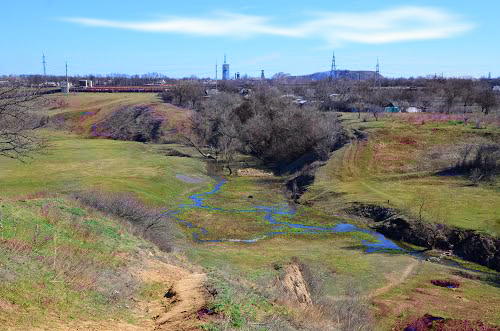 ملف:Вид на Железную Балку.jpg