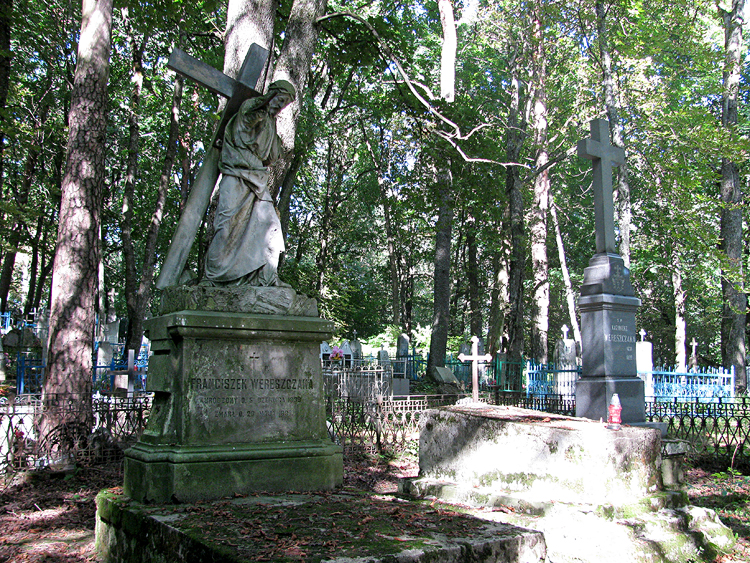 ملف:Варонча. Могілкі. Францішак Верашчака.jpg