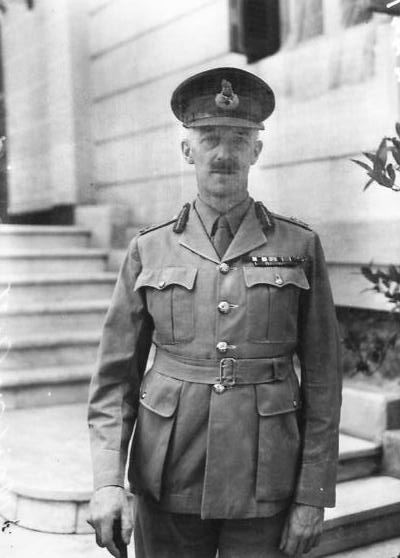 ملف:GENERAL OFFICERS OF THE MIDDLE EAST COMMAND E447 (cropped).jpg