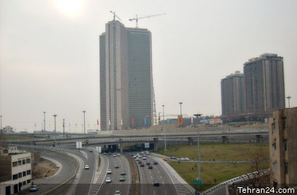 ملف:Tehran tower.jpg