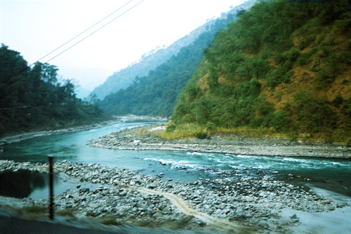 ملف:Riverteesta.jpg