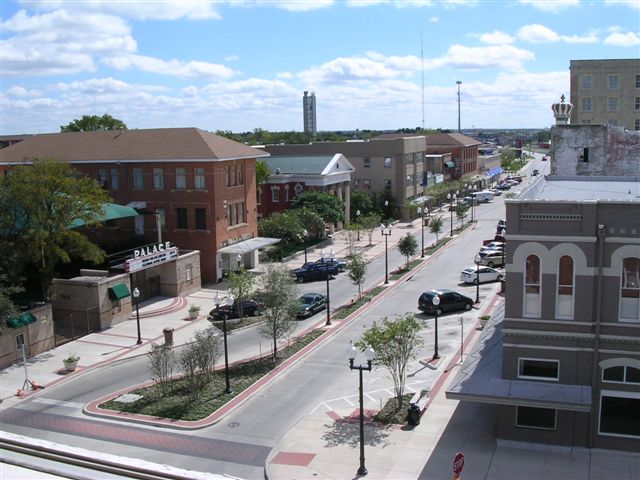 ملف:Downtown-bryan2.jpg