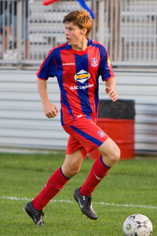 ملف:Charlie Sheringham CPFC USA.jpg