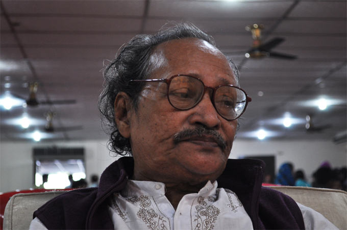 ملف:সুকুমার বড়ুয়া.png