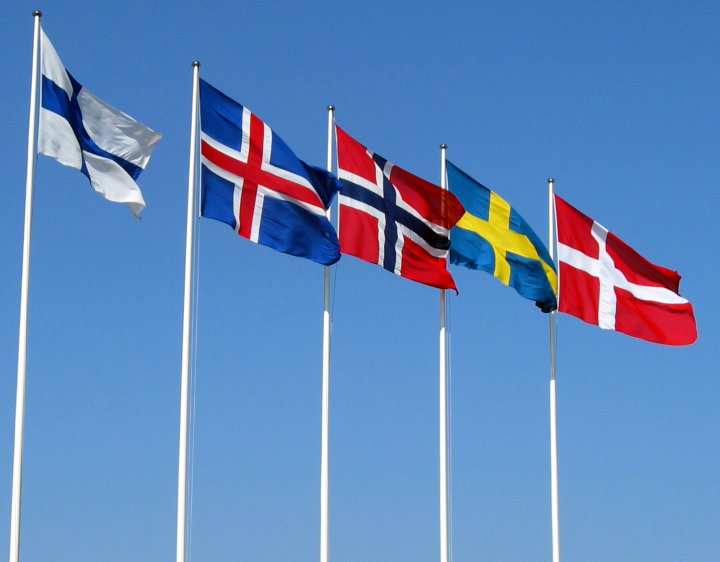 ملف:Nordiske-flag.jpg