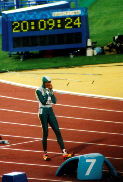 ملف:Cathy Freeman 2000 olympics.jpg