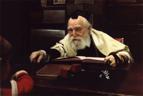 ملف:Reb Moshe Feinstein.jpg