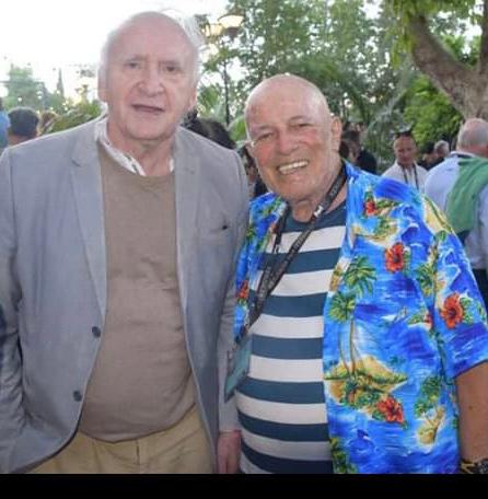 ملف:שיש קולר עם הבמאי עמוס קולק.jpg