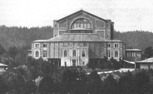 ملف:Bayreuthfest.jpg