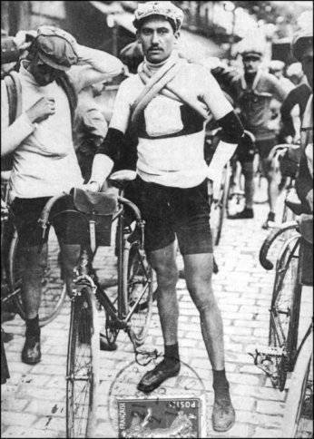 ملف:1919pelissier.jpg