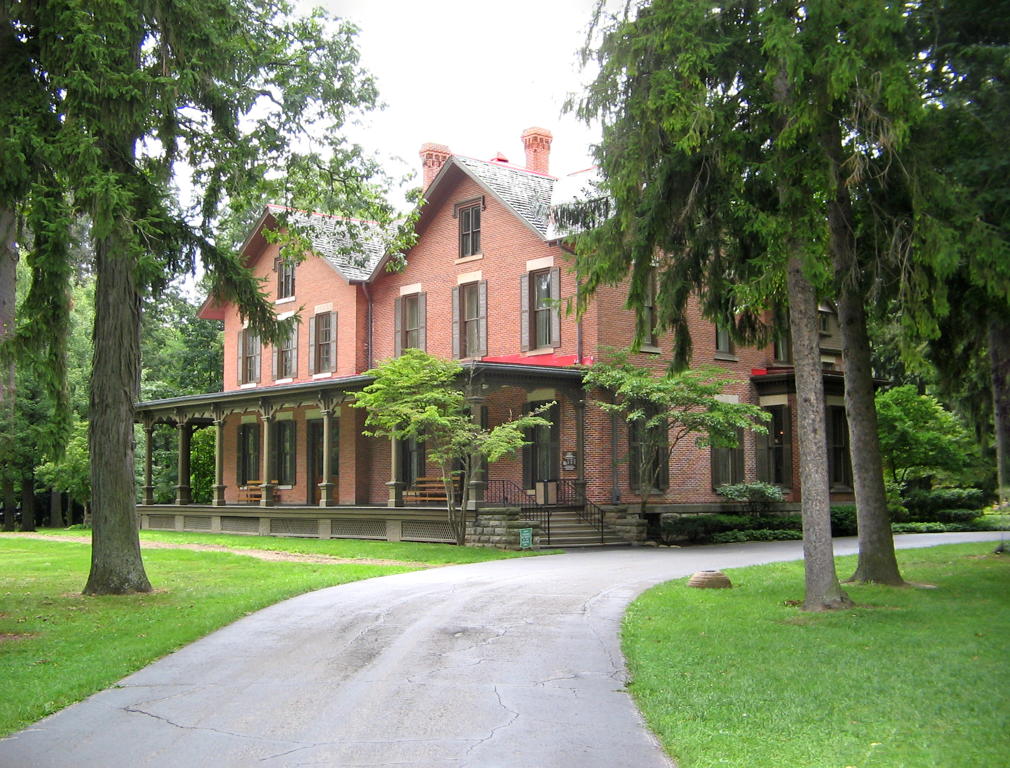 File:Spiegel Grove (Rutherford B. Hayes Summer Home).jpg