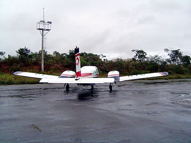ملف:Aeroporto+itaberaba.jpg