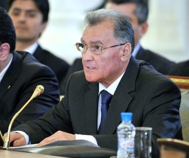 ملف:Oqil Oqilov.jpeg