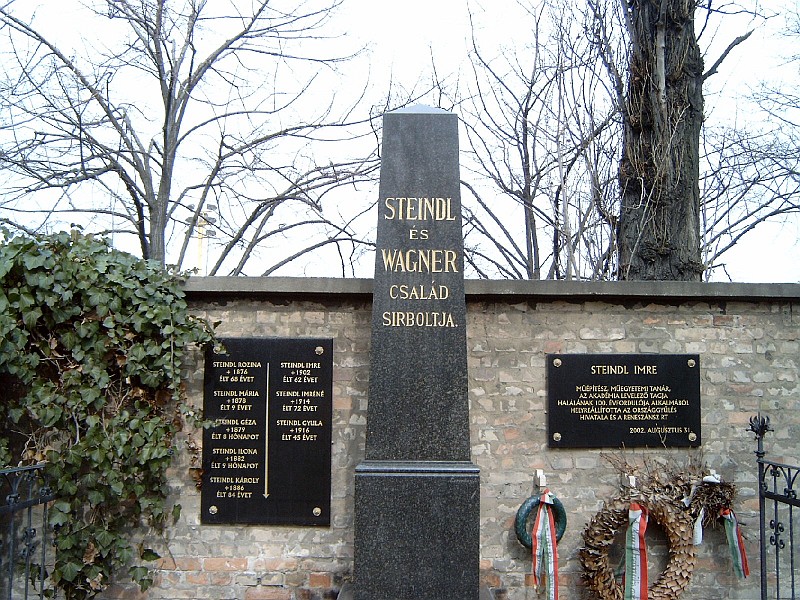 ملف:Steindl Imre sírja.jpg