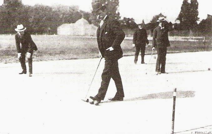 ملف:Croc 1900.jpg